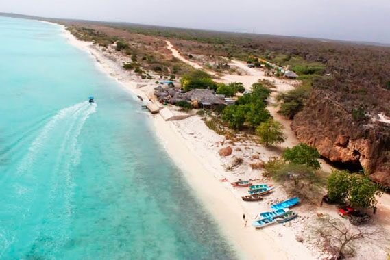 Bahia Las Aguilas desde Embarque